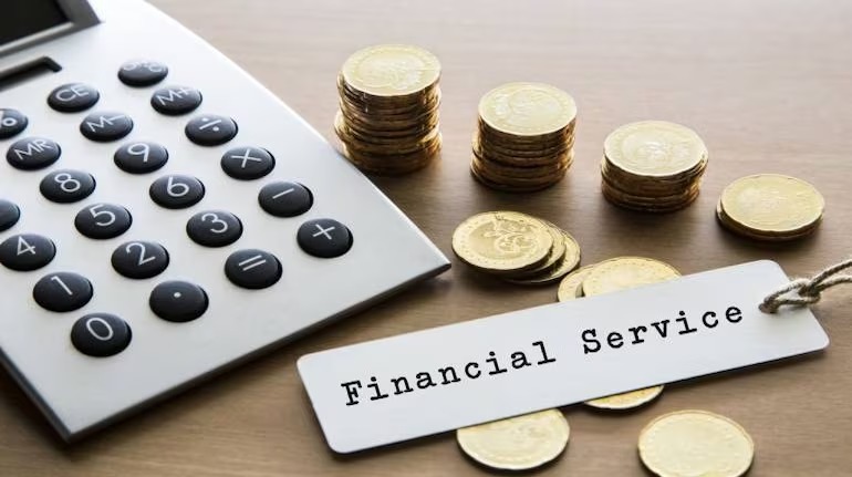 moneycontrol-18052023